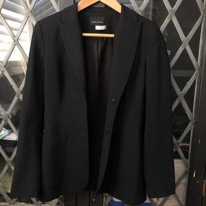 Judith & Charles Lightweight Wool blazer